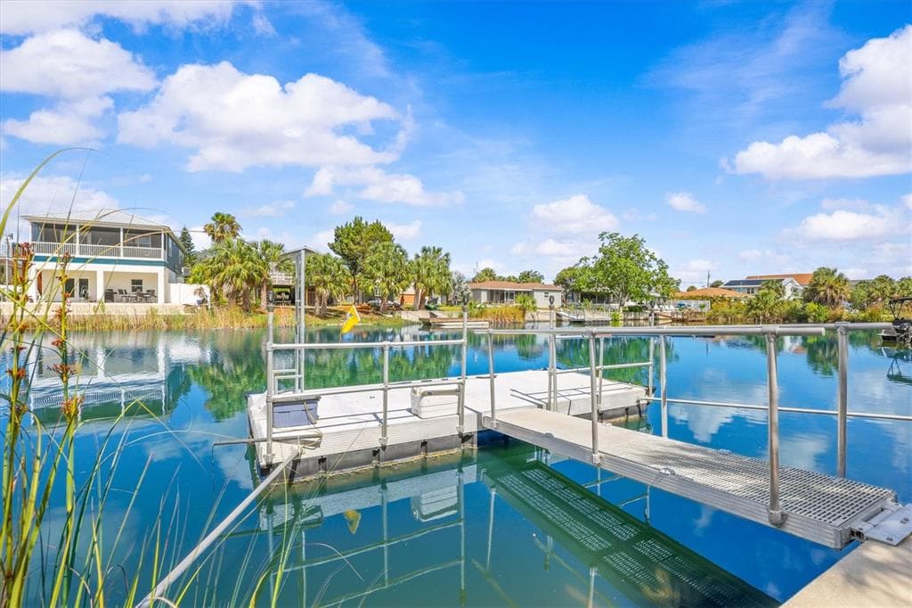 3305 ROSE ARBOR DRIVE 3