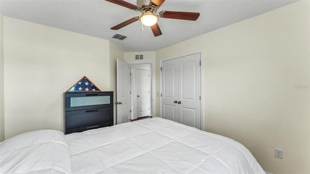 2121 GENEVA DRIVE photo 21