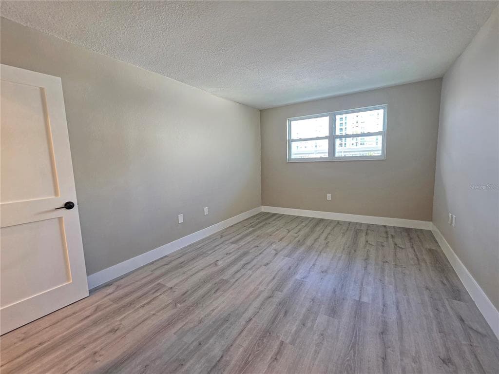 6025 SHORE BOULEVARD S 105 photo 17
