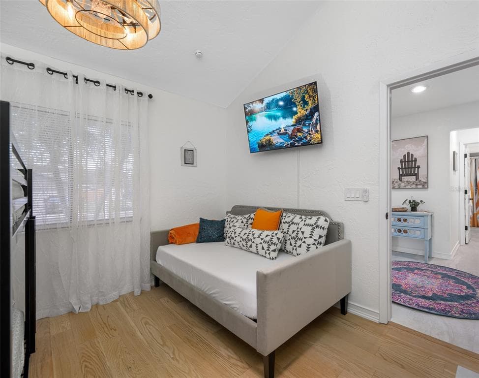 2153 KARAN WAY photo 20
