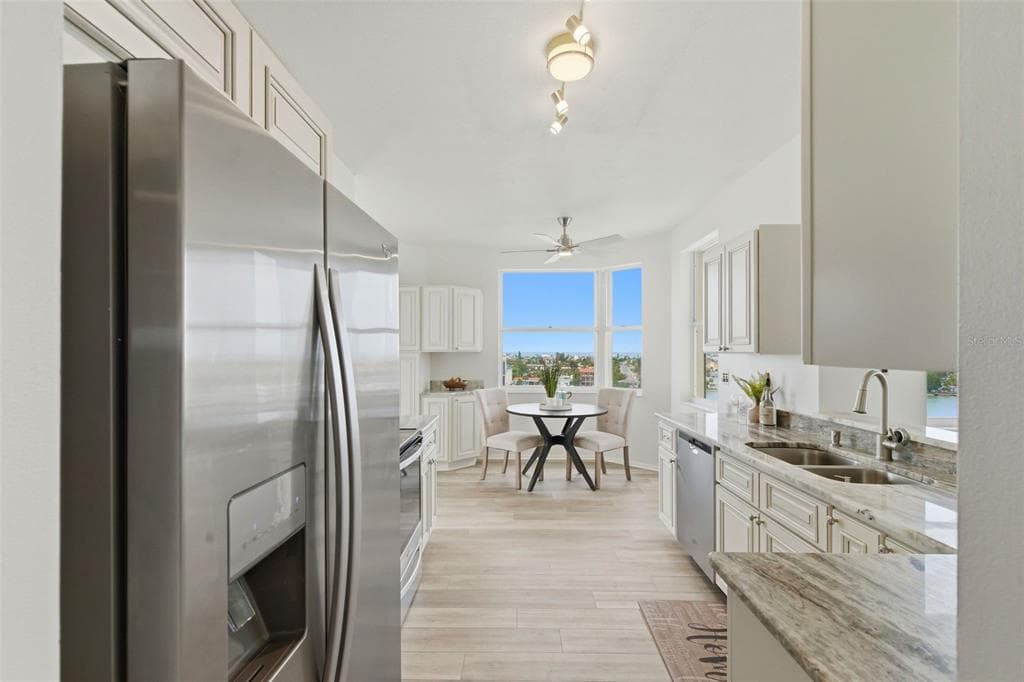7932 SAILBOAT KEY BOULEVARD S 701 photo 11