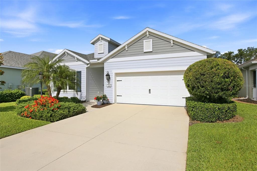 7545 RIDGELAKE CIRCLE photo 2
