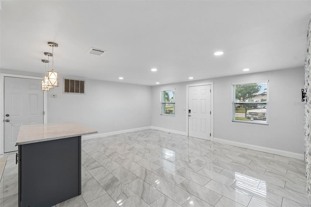 4234 FLORAMAR TERRACE photo 12