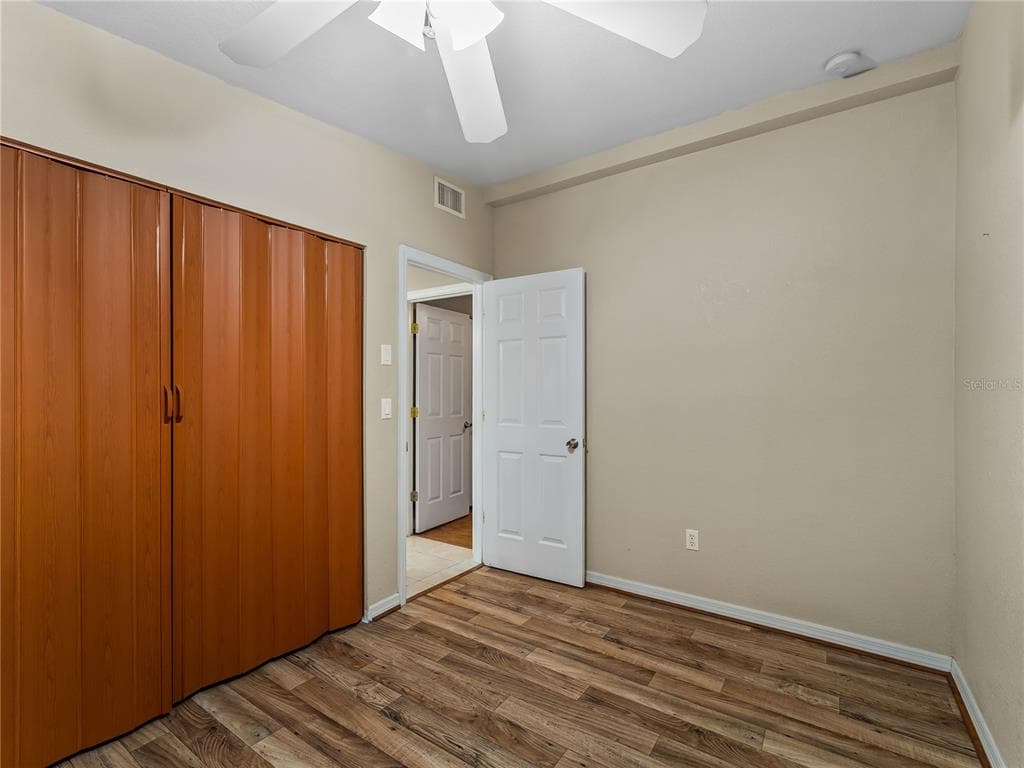 3181 NORMANDY DRIVE photo 24