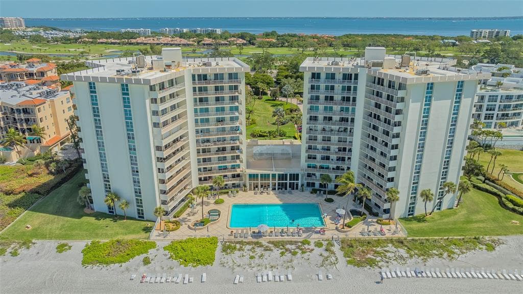 2301 GULF OF MEXICO DRIVE 33N photo 24