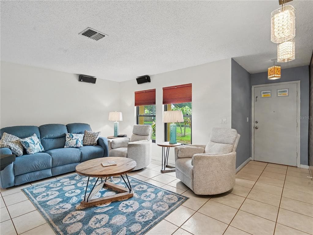 2320 LAKE SHORE DRIVE photo 6