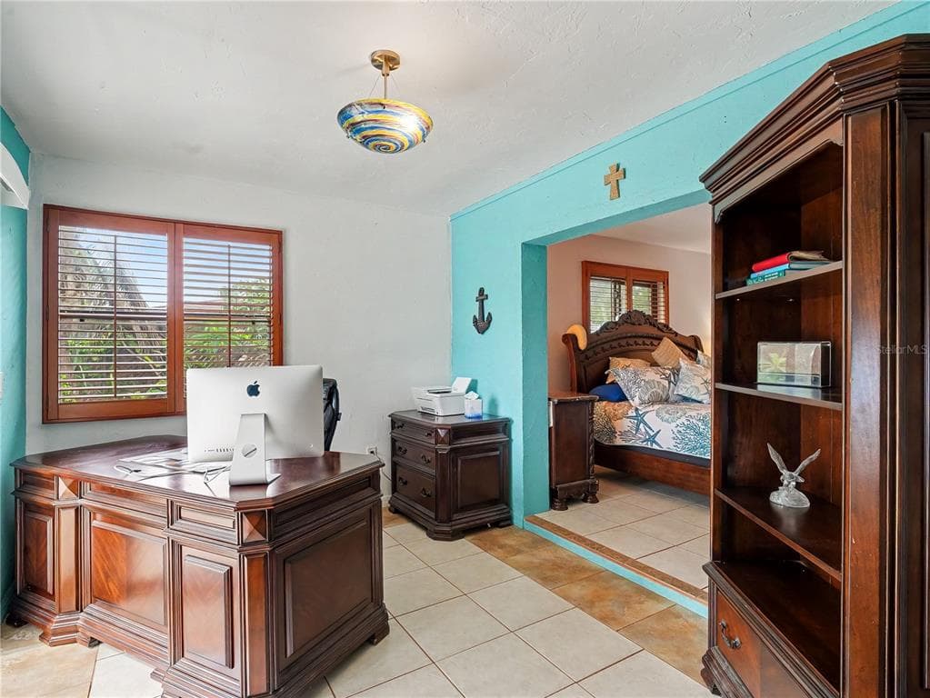 2320 LAKE SHORE DRIVE photo 21