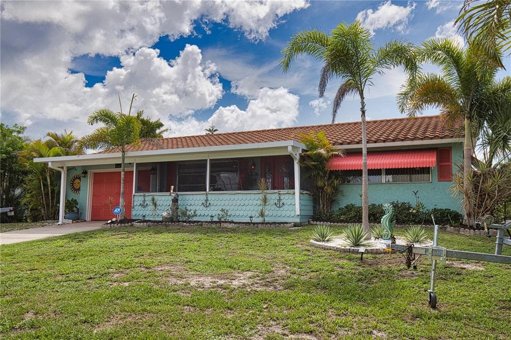 457 W TARPON BOULEVARD NW 3