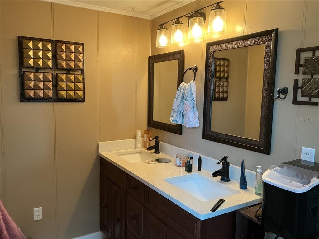 2409 VINDALE ROAD photo 23