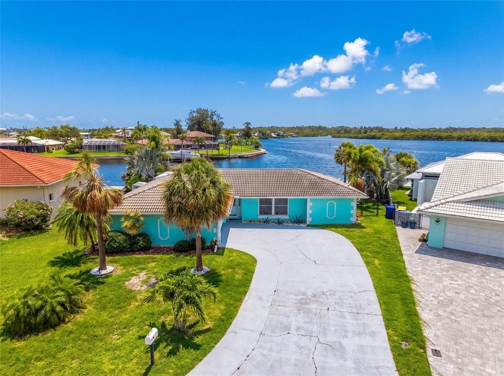4956 GALLEON COURT 2