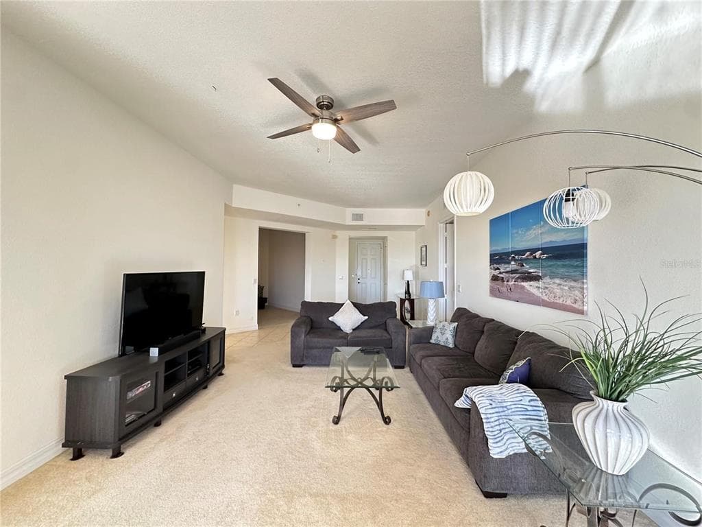 98 VIVANTE BOULEVARD 98315 photo 17