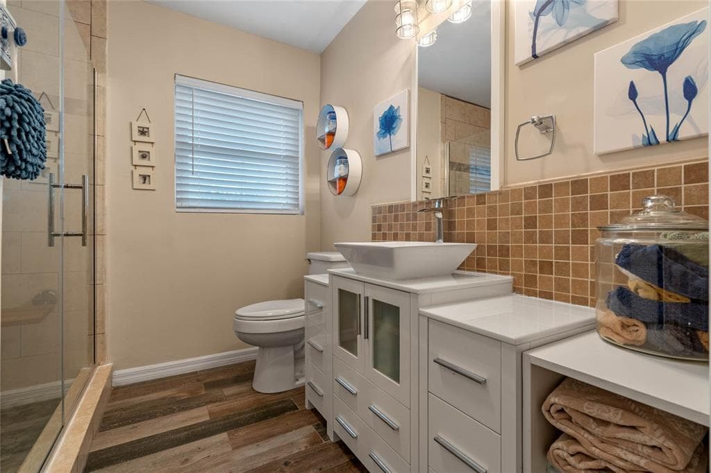 1102 N PALMETTO STREET photo 20