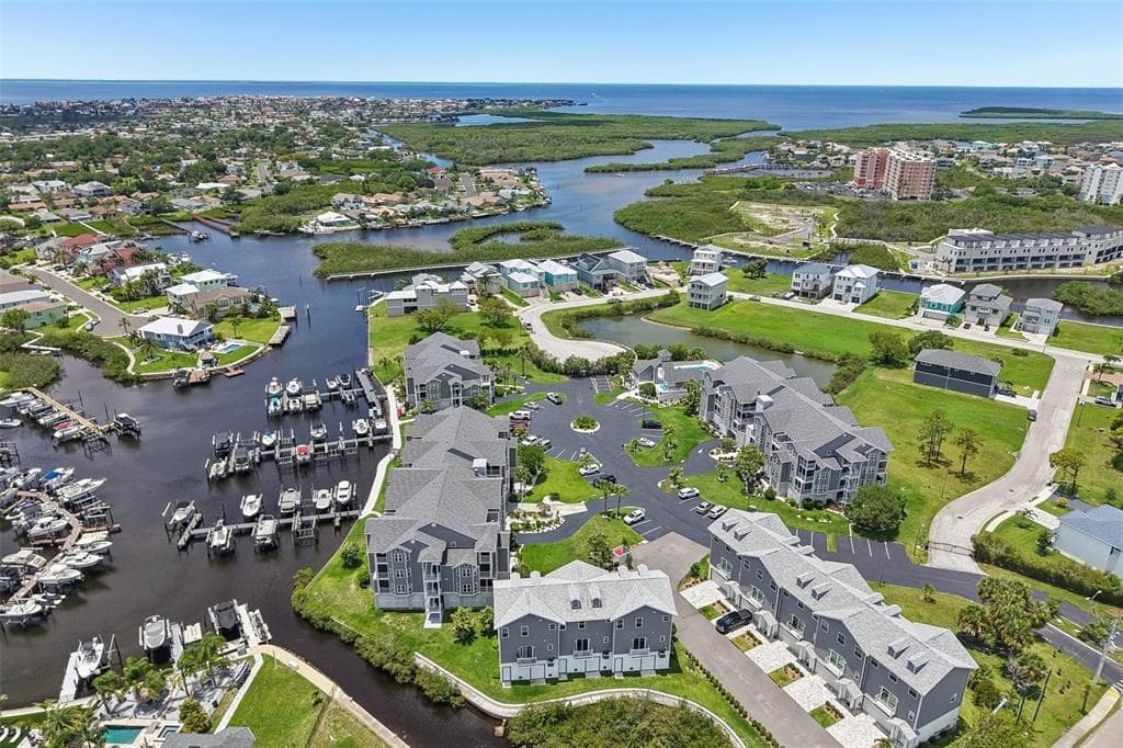 5727 BISCAYNE COURT #209 1