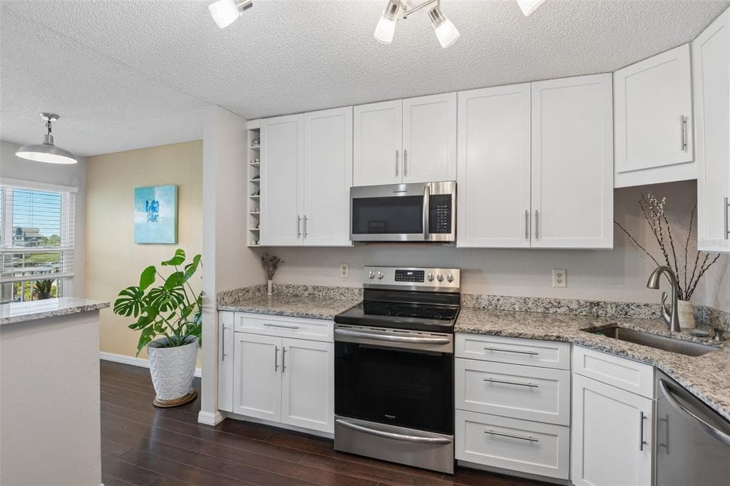 5727 BISCAYNE COURT 209 photo 24