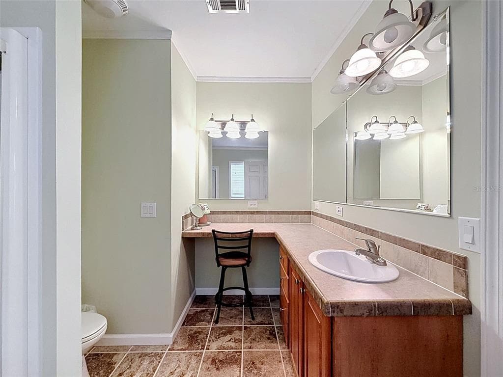 6839 CURLEW LANE photo 24