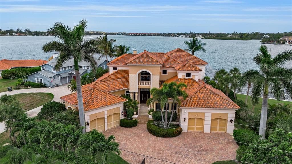1541 CARIBBEAN DRIVE 3