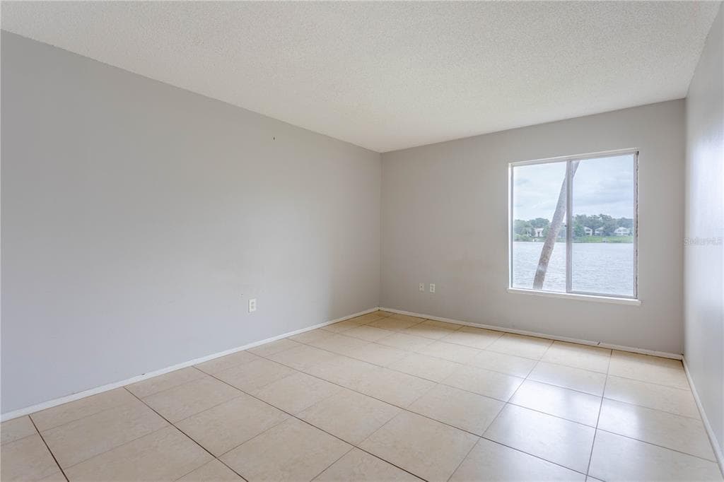 618 ORANGE DRIVE 216 photo 16
