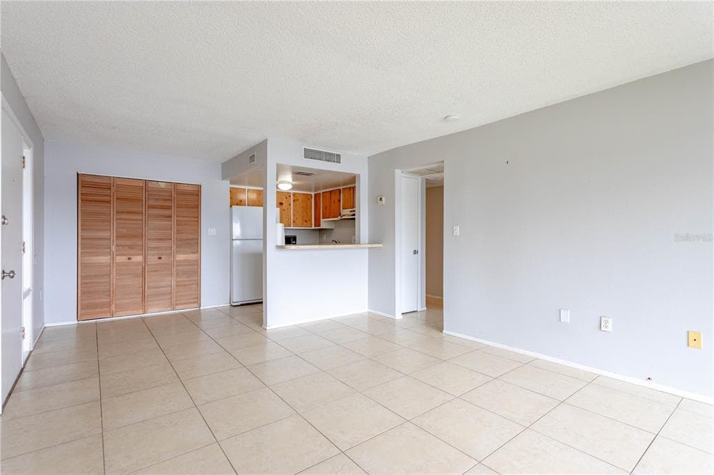 618 ORANGE DRIVE 216 photo 14