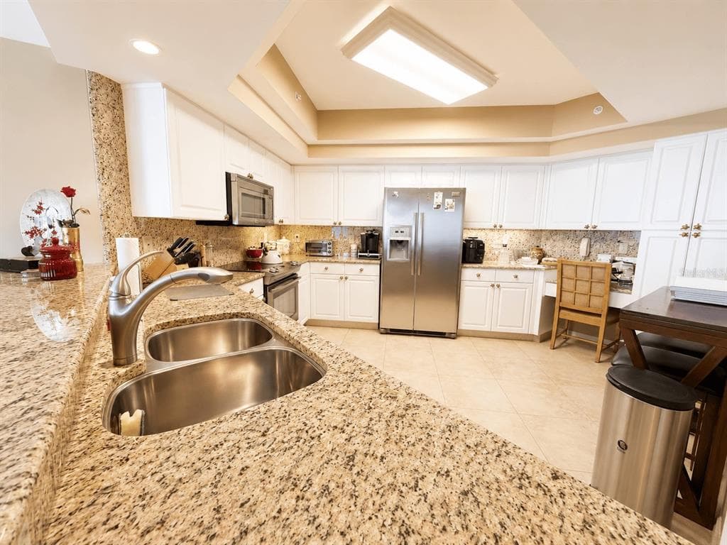 8600 S OCEAN DRIVE 402 photo 16