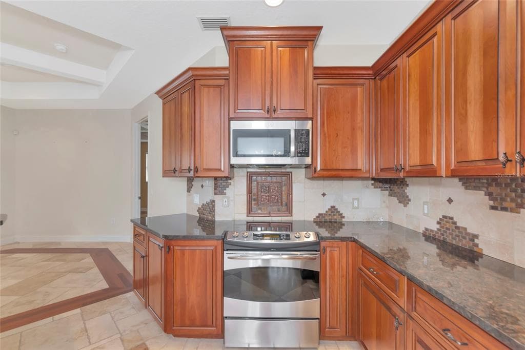 5624 AARON COURT photo 15