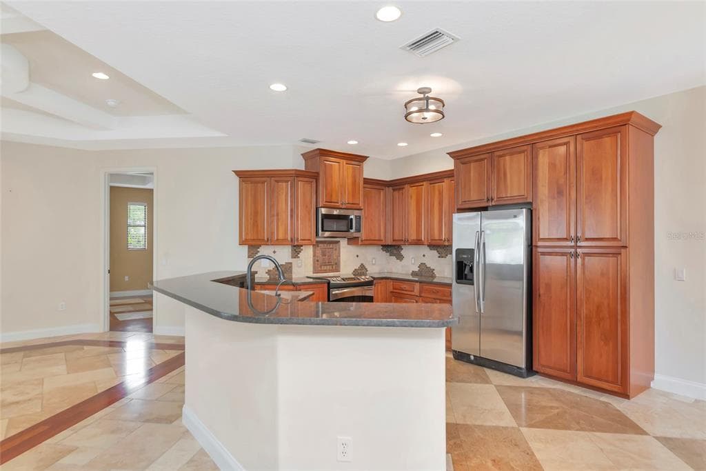 5624 AARON COURT photo 11