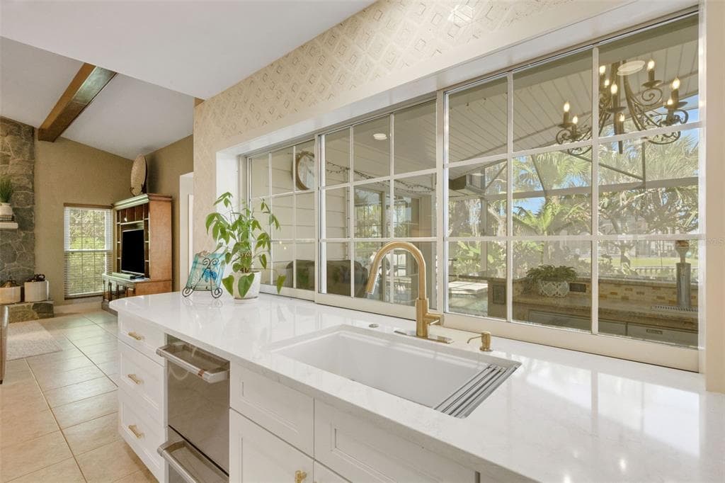 5679 COUNTRY LAKES DRIVE 7 photo 18