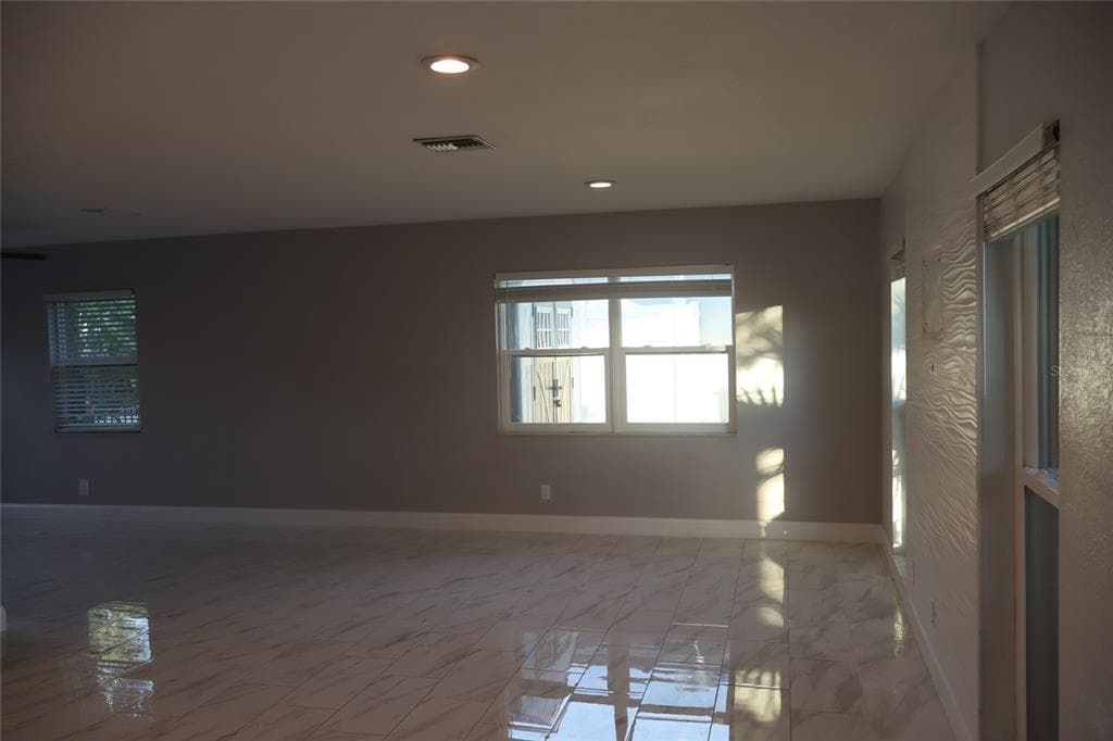 1019 SPINDLE PALM WAY photo 13