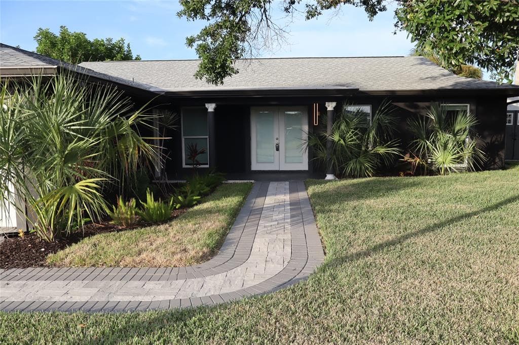 1019 SPINDLE PALM WAY 5
