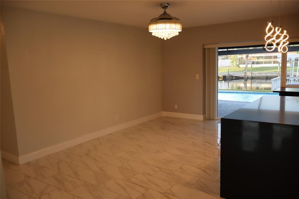 1019 SPINDLE PALM WAY photo 18