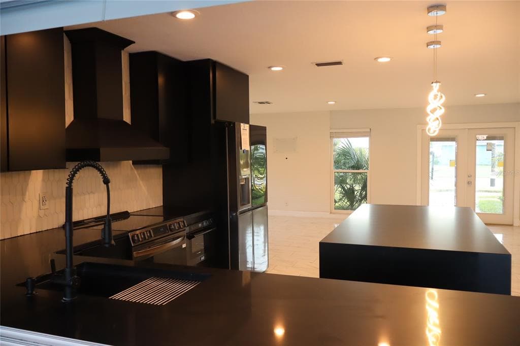 1019 SPINDLE PALM WAY photo 25
