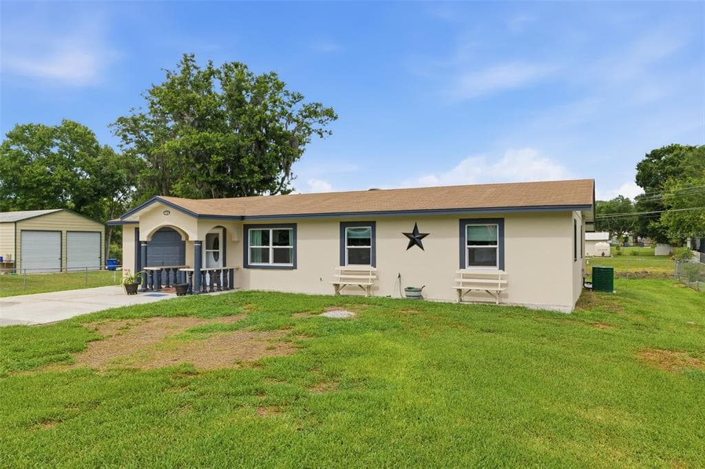 421 WATERVIEW DRIVE 3