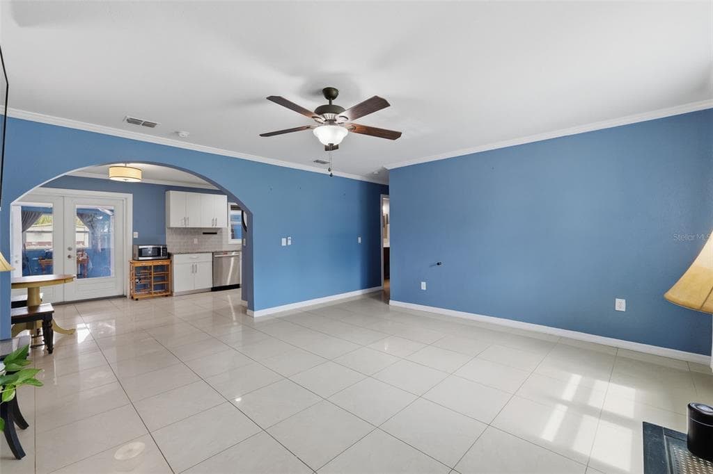 421 WATERVIEW DRIVE 4