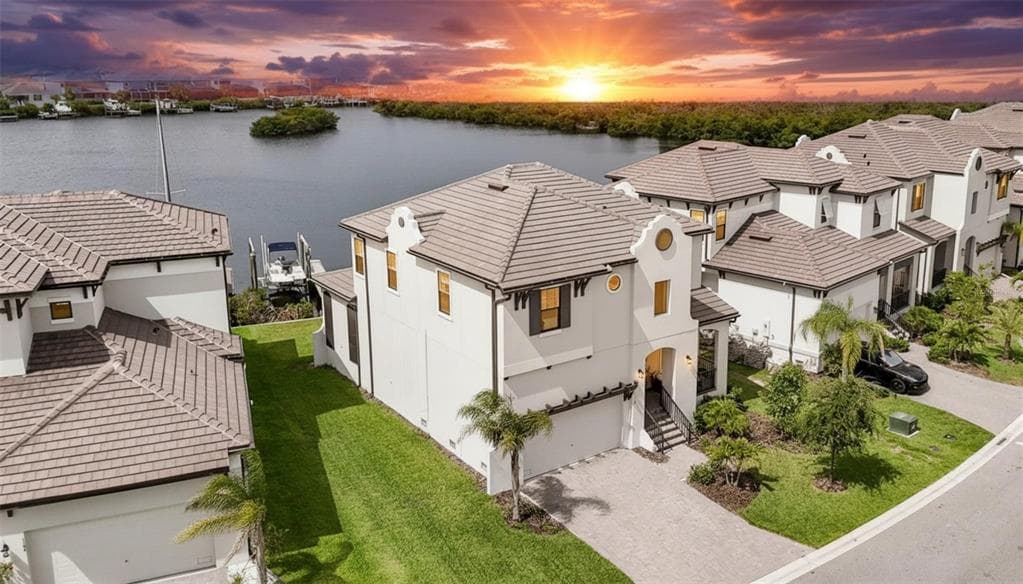 1108 SEAGRAPE DRIVE 1