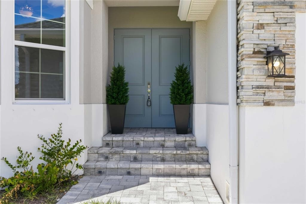 2483 HERRON TERRACE 5