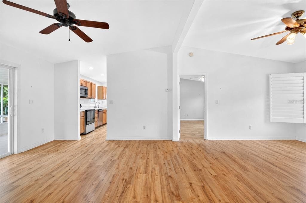 125 ANN STREET photo 7