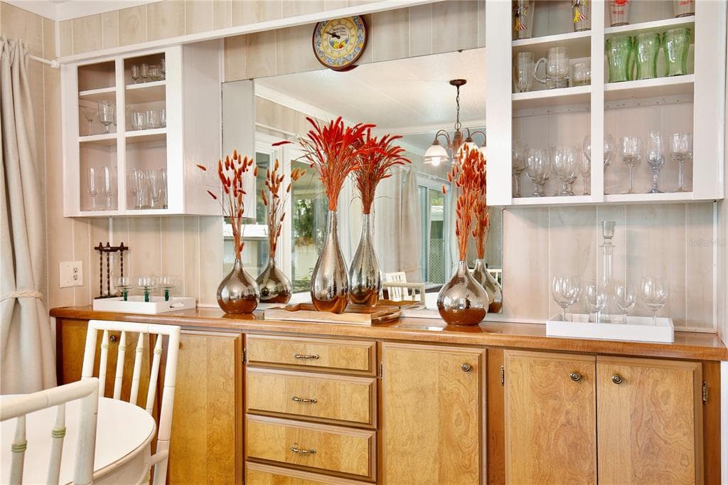 105 CANAL VIEW photo 12
