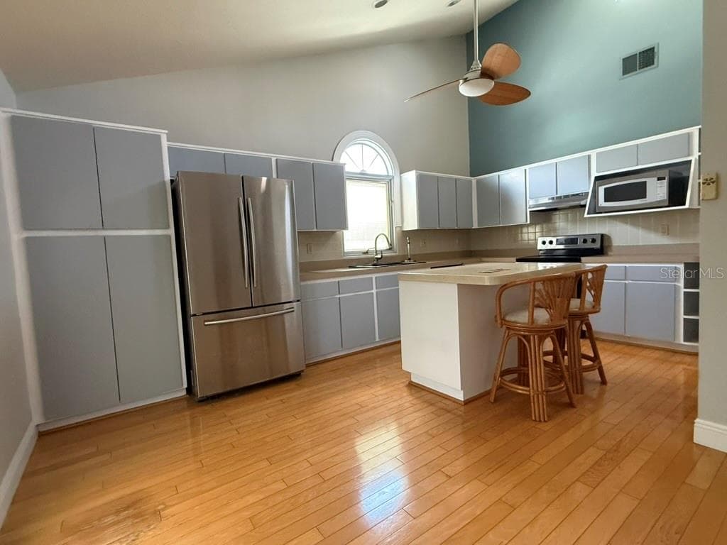 7637 HATTERAS DRIVE photo 14
