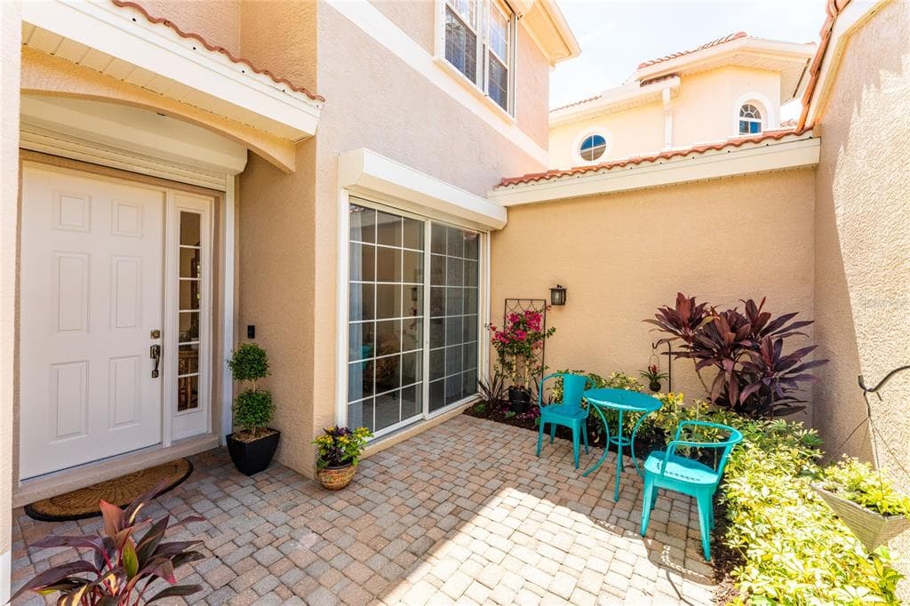 3341 SUNSET KEY CIRCLE photo 5