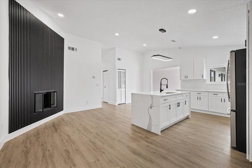 10609 OUT ISLAND DRIVE photo 11