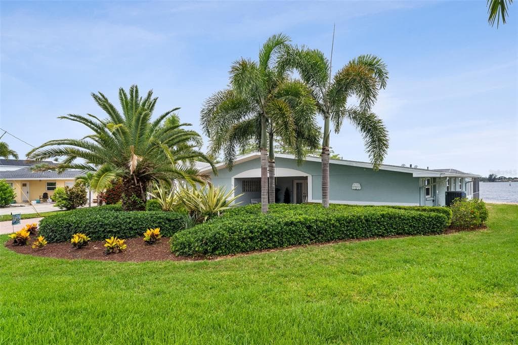 604 POINSETTIA AVENUE 4