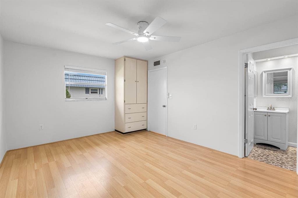 1901 ANDOVER WAY 38 photo 18