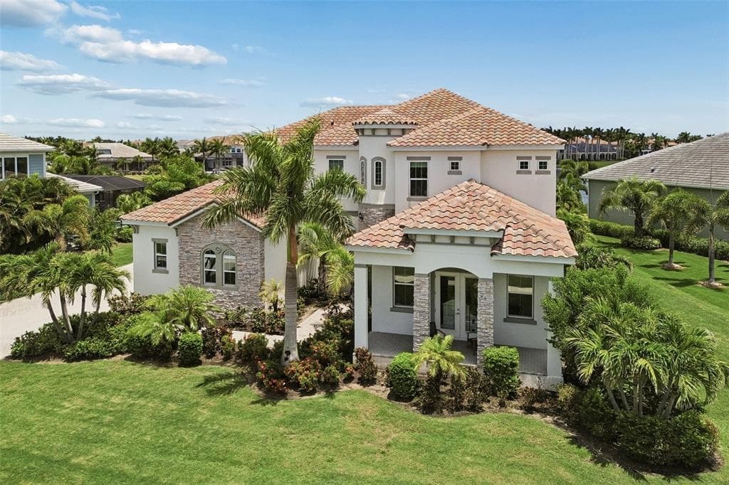 823 MANNS HARBOR DRIVE photo 1