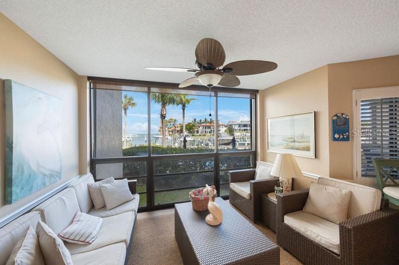 1060 PINELLAS BAYWAY S 103 photo 22