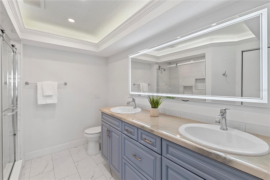 805 LEISEY CIRCLE photo 22