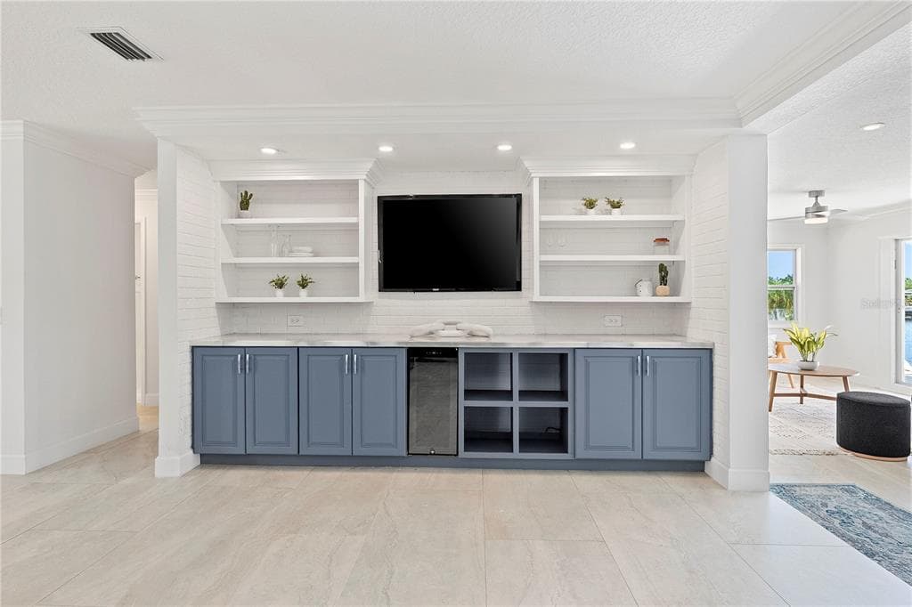805 LEISEY CIRCLE photo 9