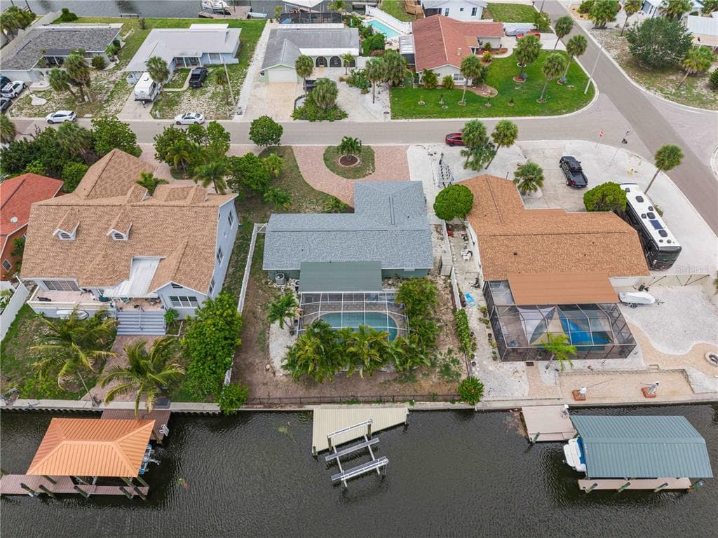 1004 SPINDLE PALM WAY 2