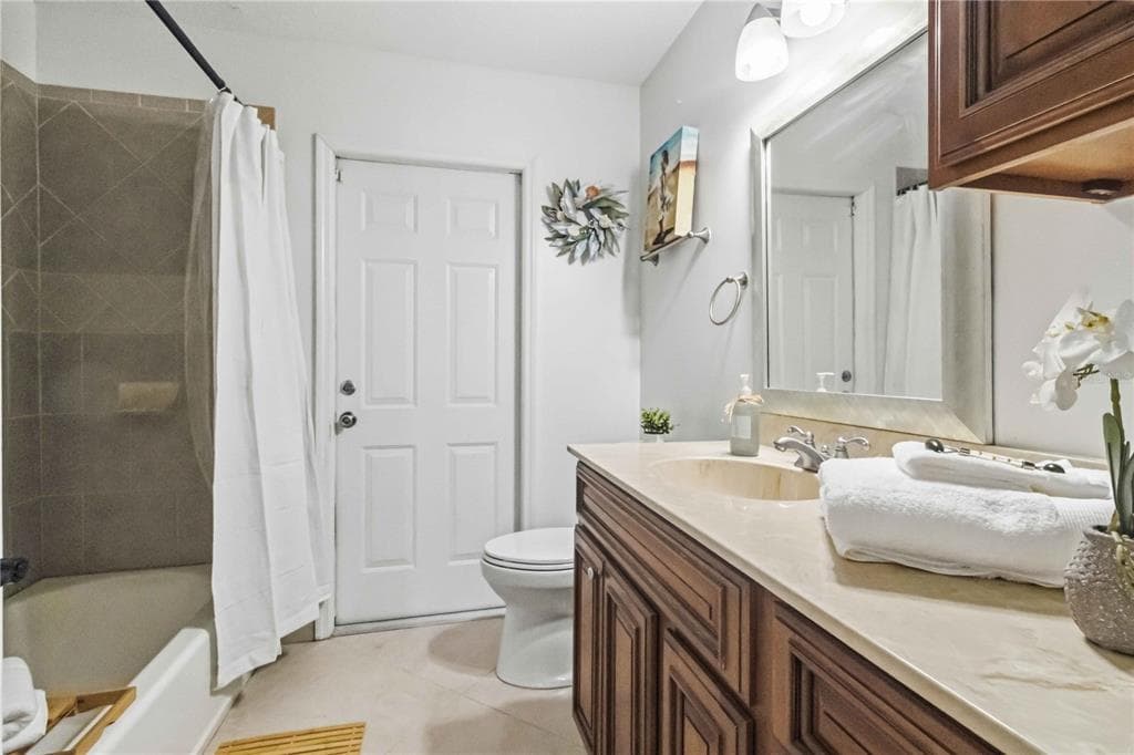 1004 SPINDLE PALM WAY photo 13
