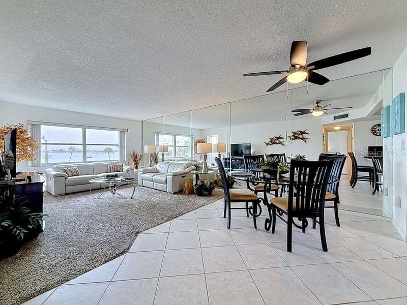 4550 COVE CIRCLE 302 photo 14
