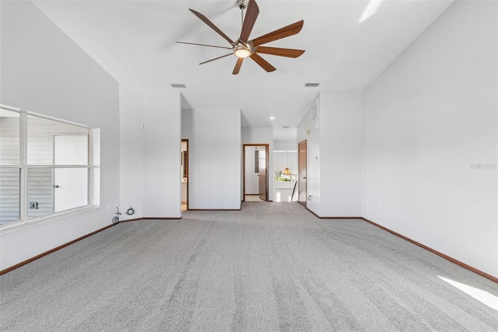 5247 TROPICAL POINT photo 20