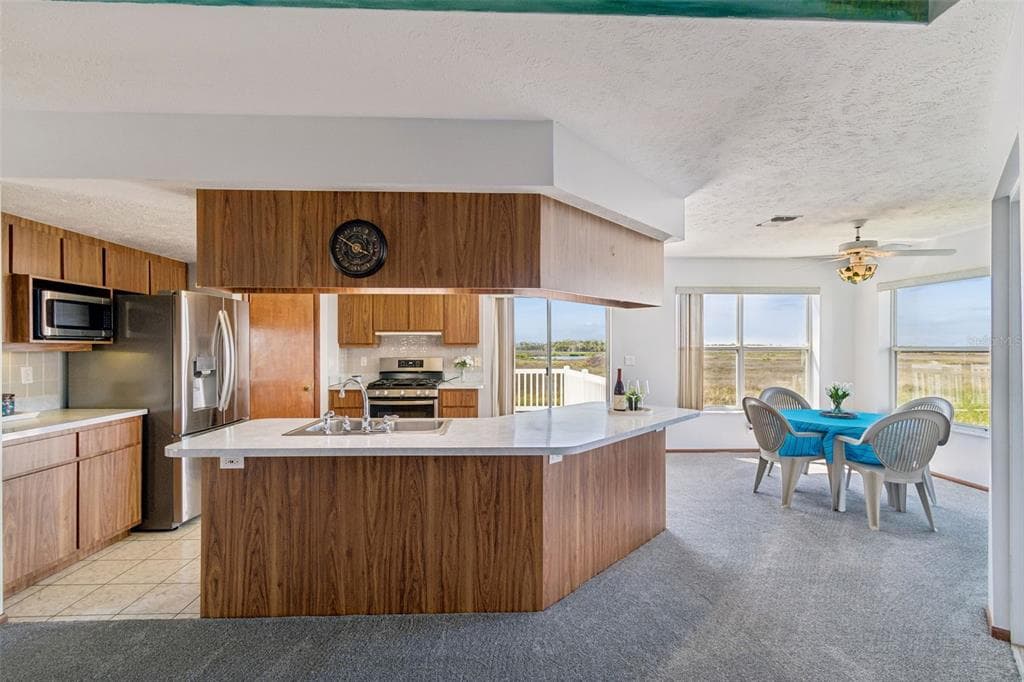 5247 TROPICAL POINT photo 25